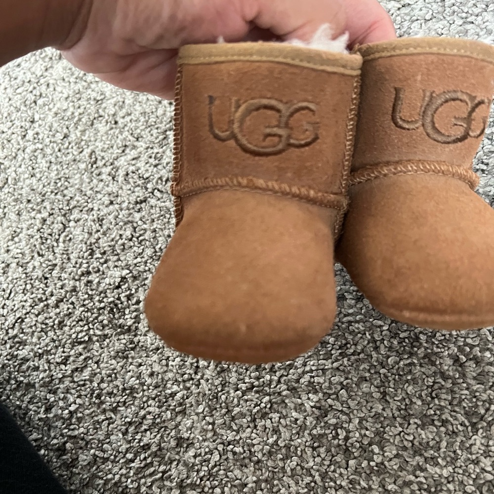 Baby Uggs!